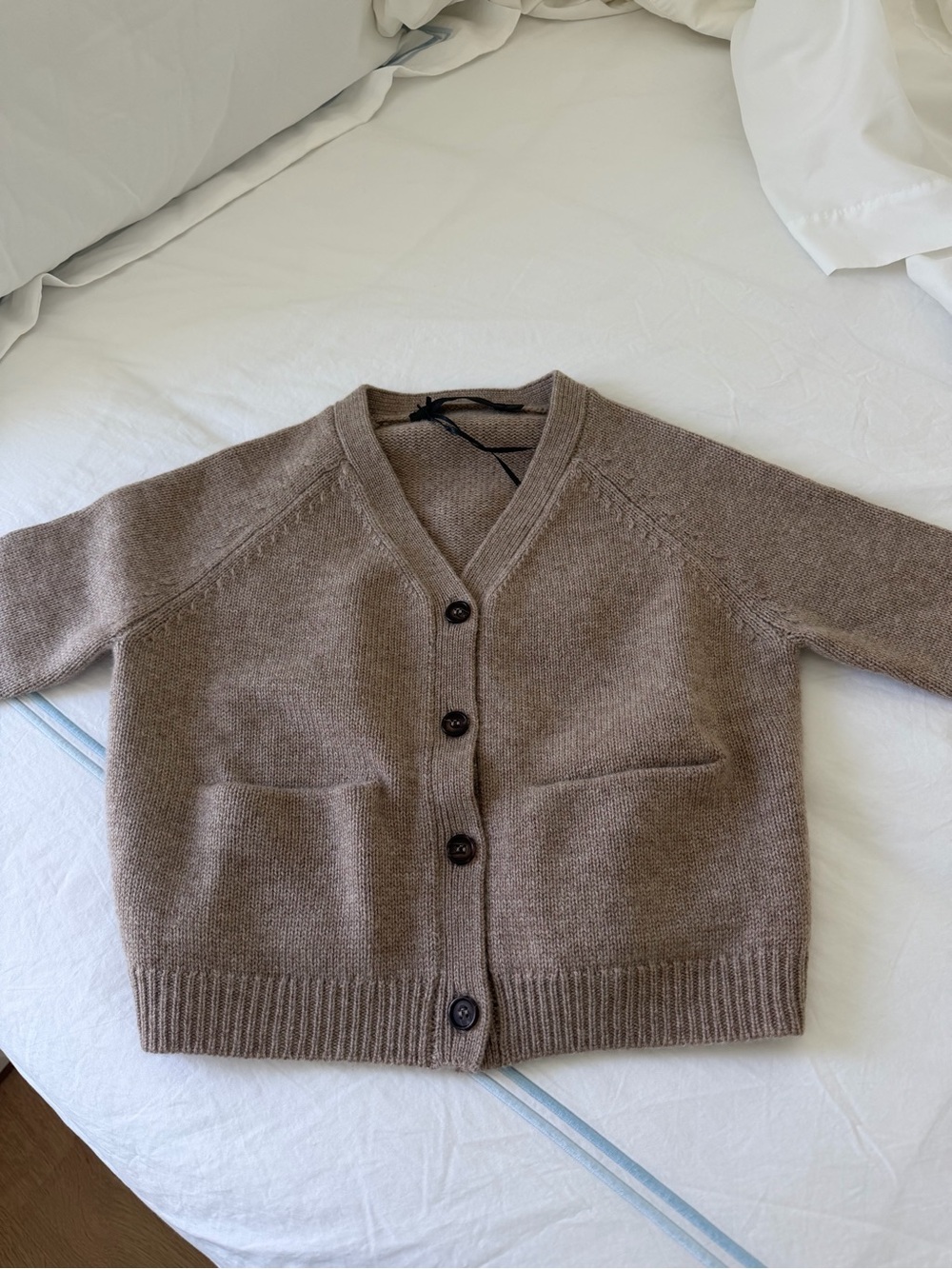 NWT Kids Jenny Kayne cashmere V-Neck Button Cardigan Jacket in Taupe